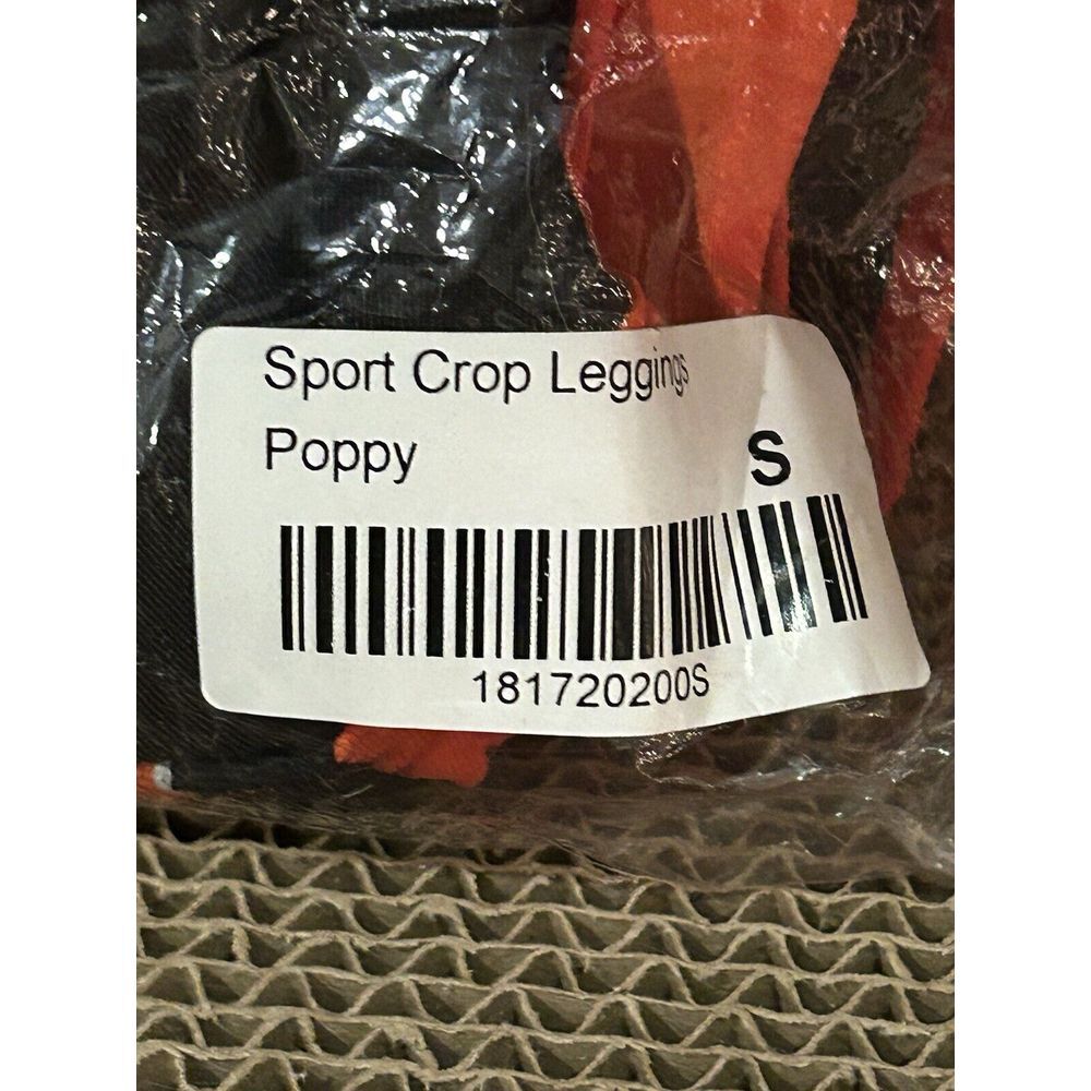 Ruby Ribbon Sport Crop Leggings Orange Black Stripe Size Small NWT - Picture 6 of 7